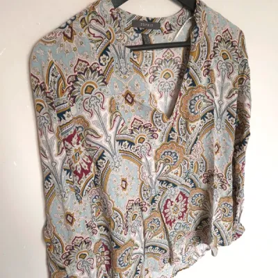 Blouse esprit taille 40